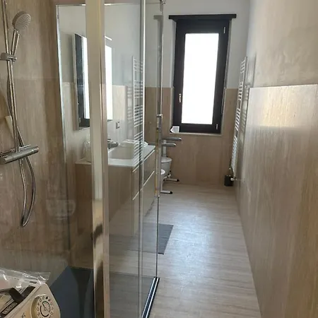 Pensjonat Ghirardiresidenze *